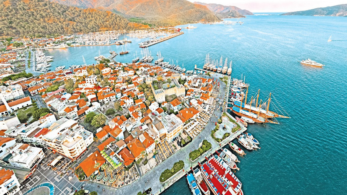 Marmaris tekstil ve takıda marka çıkartıp geliri artıracak
