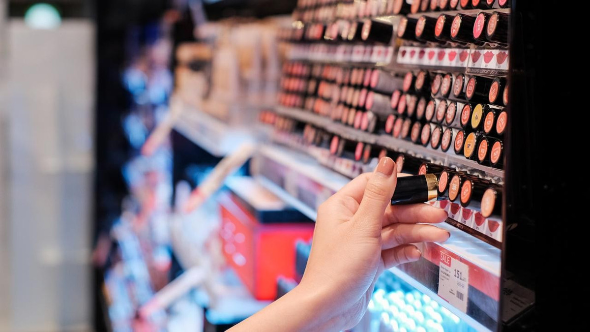 Kozmetik ihracatı 1,7 milyar dolara koşuyor