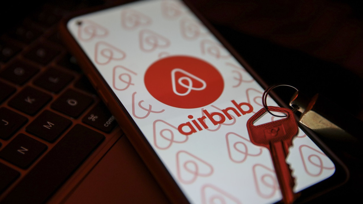 İspanya'dan Airbnb'ye 64 milyon Euro'luk lisans cezası