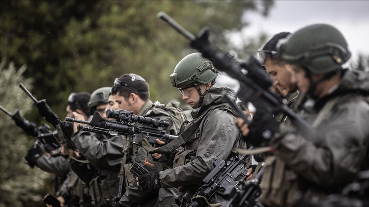 İsrail'den 400 bin yedek asker hamlesi