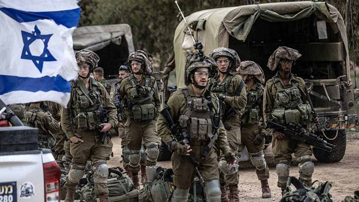 İsrail ordusu açıkladı: Tahran'da askeri hedefler vuruldu