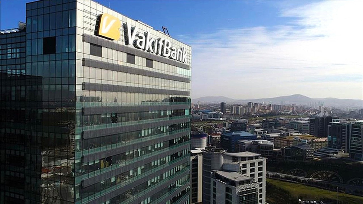 VakıfBank dijital banka için düğmeye bastı