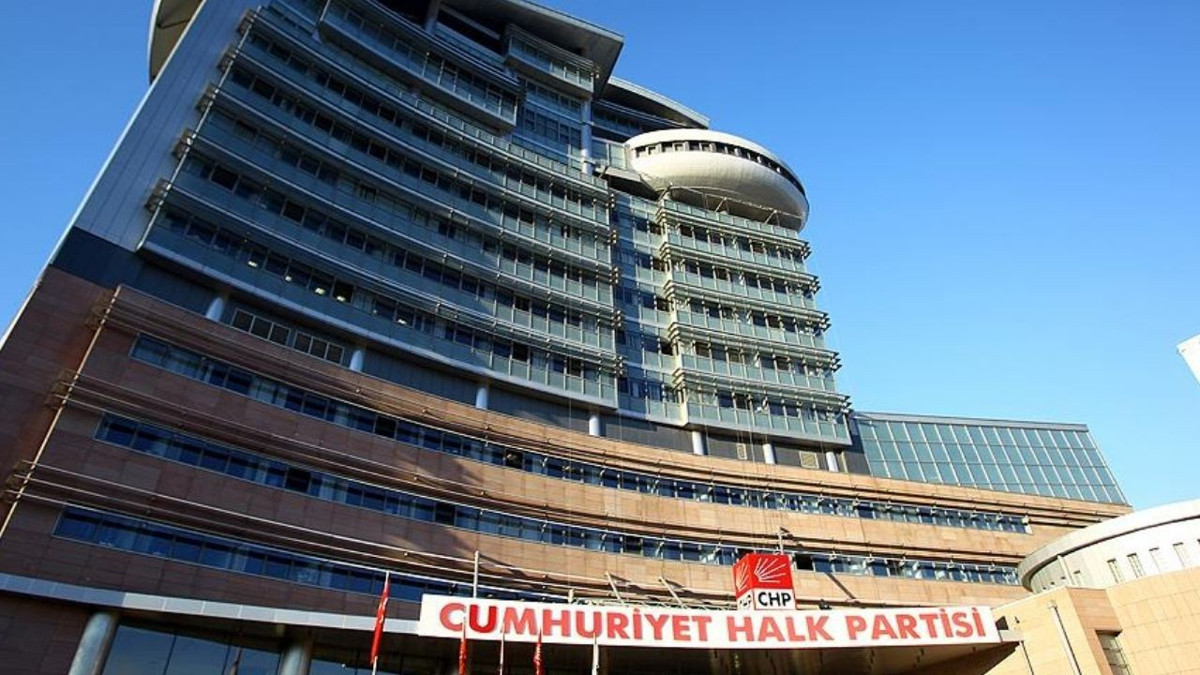 CHP 38. Olağan Kurultayı ile İstanbul İl Kongresi için yeni karar