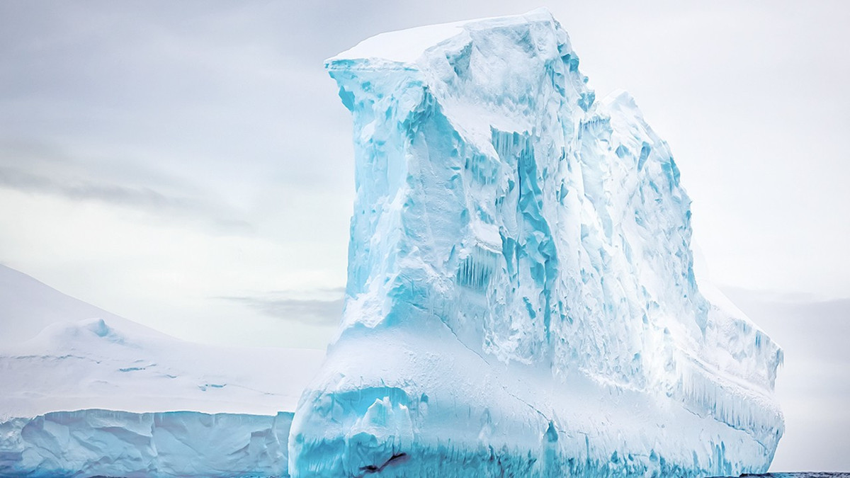 Antarktika’nın kalkanı çatlıyor: Kıyamet Buzulu çözülüyor