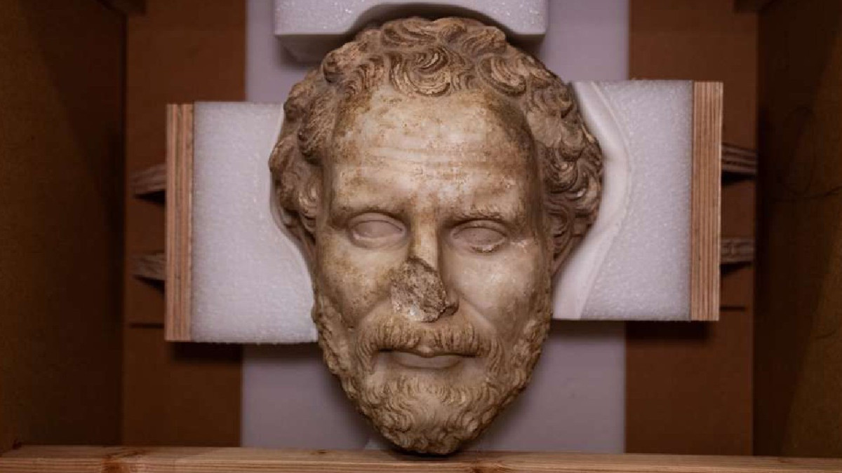 Boubon İmparatoru ve 28 kültür varlığı yurda döndü