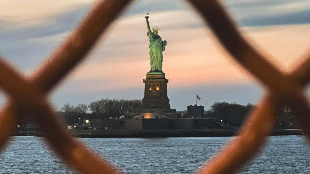 ABD’den vizesiz giriş için sosyal medya ve e-posta incelemesi!