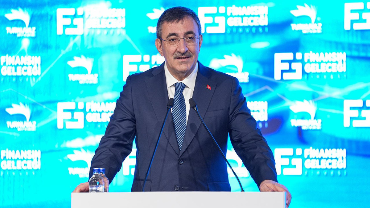 Cumhurbaşkanı Yardımcısı Yılmaz: Üretim kültürü tüm dünyada da bizde de zayıflıyor