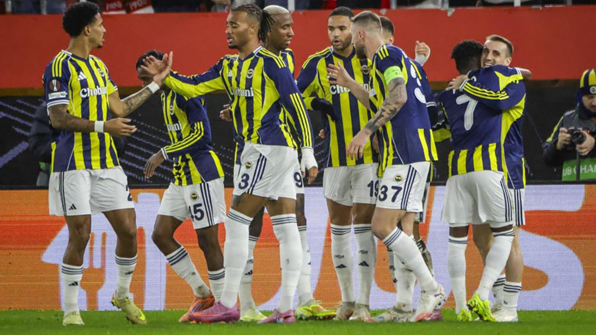 Fenerbahçe’de olağanüstü seçimli genel kurul kararı