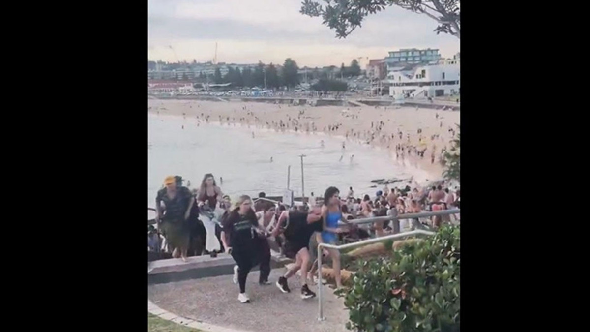 Avustralya’da plajda silahlı saldırı: 10 ölü, çok sayıda yaralı