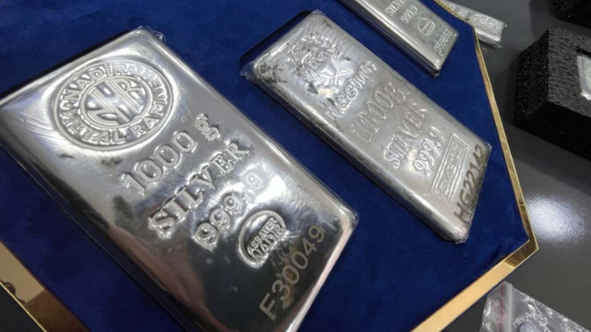 Gümüşte rekor üstüne rekor: Tüm zamanların en yüksek seviyesi!