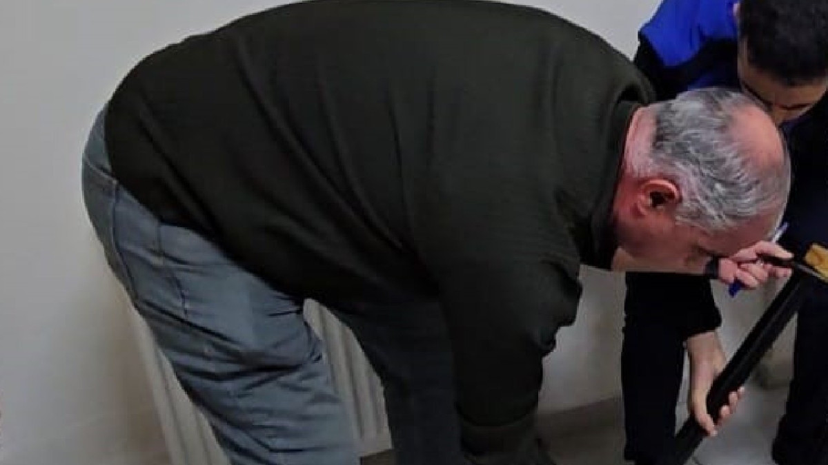 Dilencinin parayı soktuğu yer pes dedirtti!