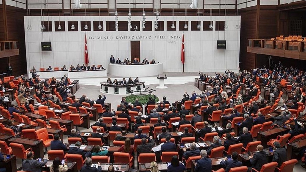 Libya tezkeresi TBMM'de kabul edildi