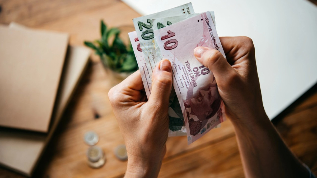 Özgür Erdursun açıkladı: En düşük emekli maaşı ne kadar olacak?