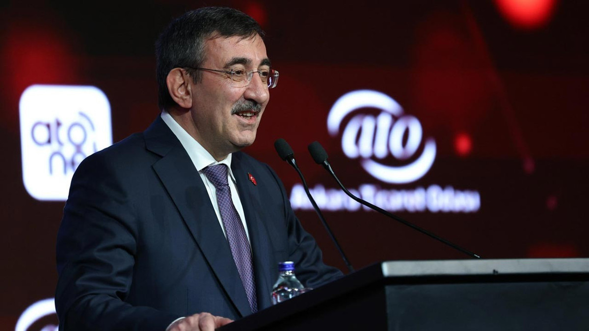 Cevdet Yılmaz’dan küresel ekonomi mesajı: Türkiye rotasını teknolojiyle çiziyor