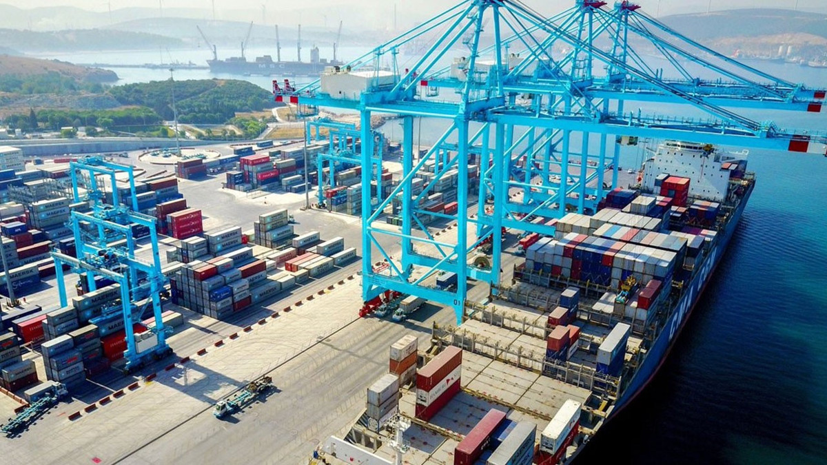 Aliağa limanları Türkiye ikinciliğini korudu