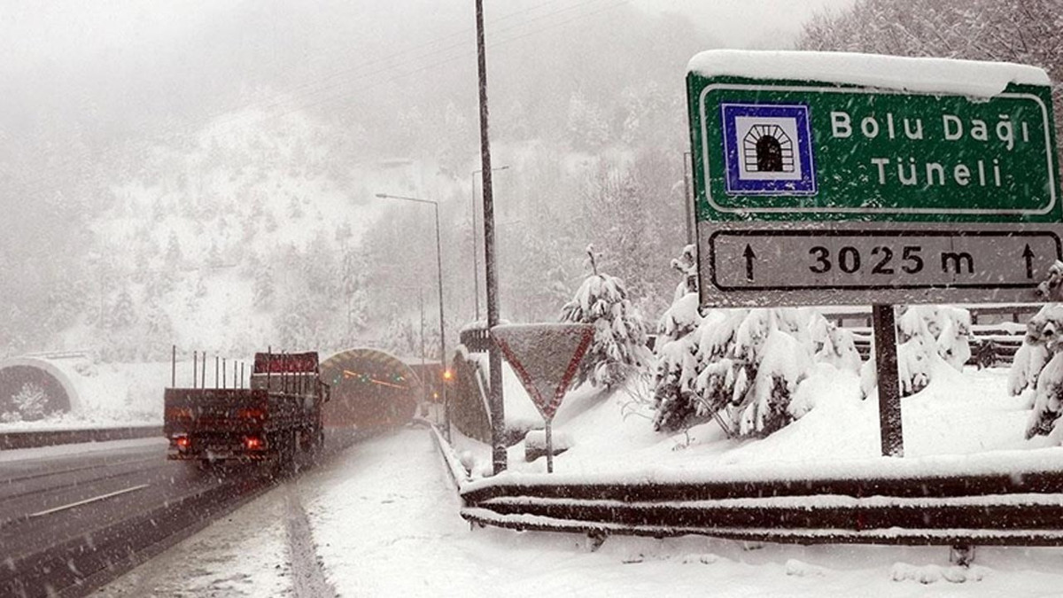 Bolu Dağı’nda ağır tonajlı araçlara geçiş yasağı