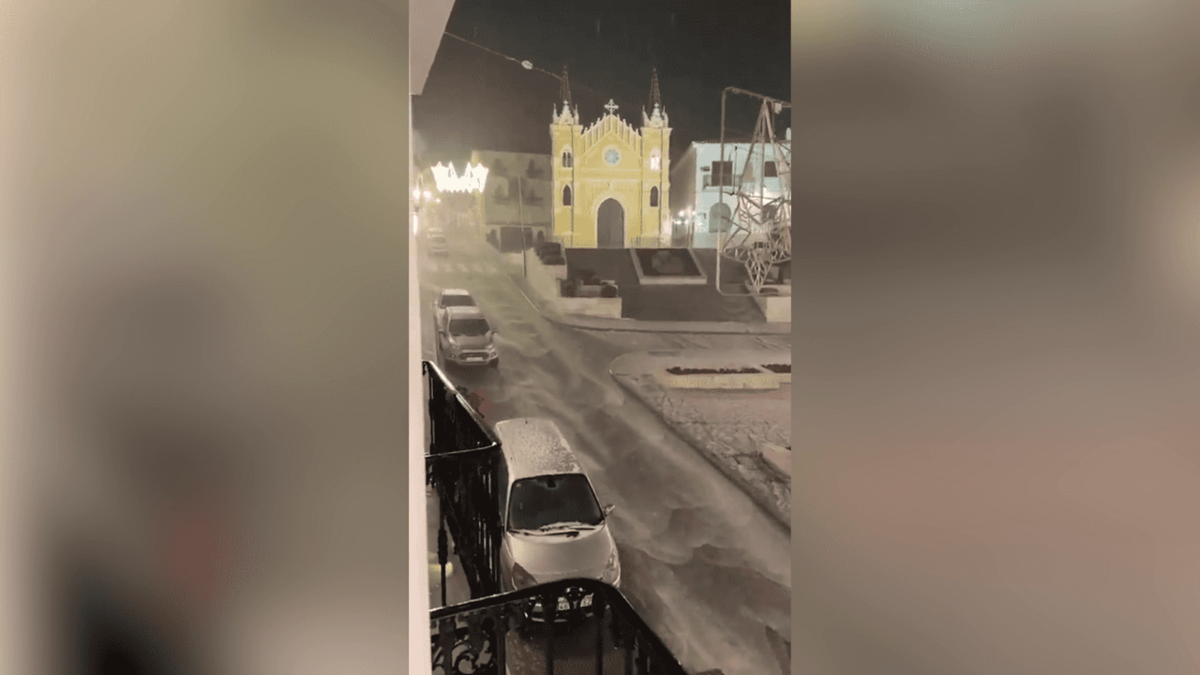 İspanya'da şiddetli yağışlar nedeniyle kırmızı alarm verildi