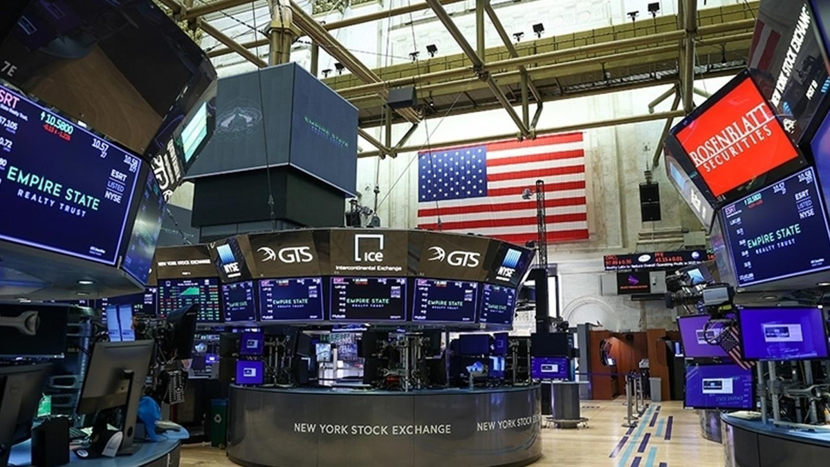 New York borsası yatay seyirle açıldı