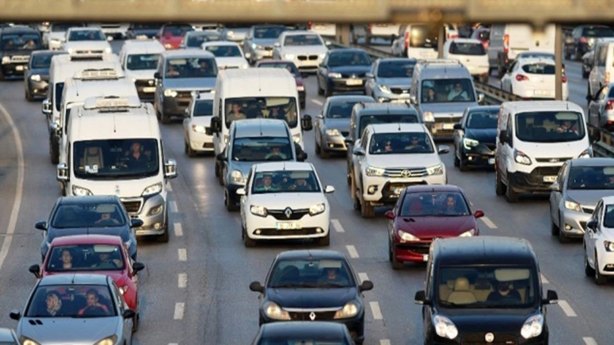 Kim ne kadar MTV ödeyecek? Motor hacmine göre motorlu taşıtlar vergisi belli oldu