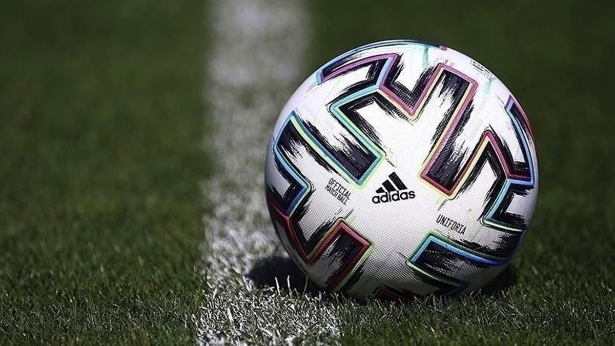 Futbolda ara transfer dönemi yarın başlayacak