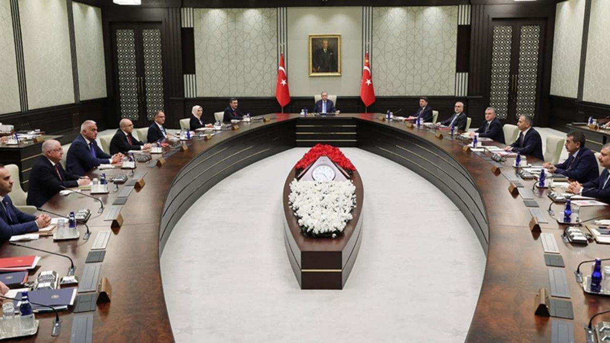 Yılın ilk kabine toplantısı sona erdi