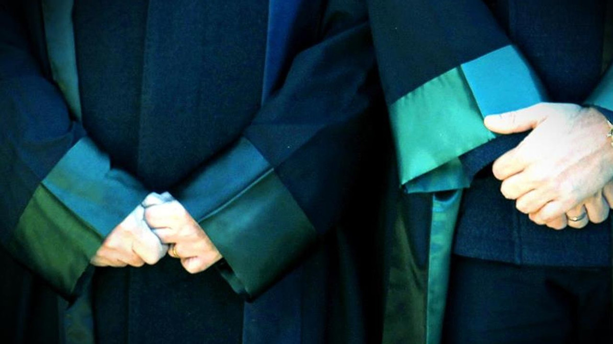 Sosyal medya paylaşımları infial yaratmıştı! İzmir Barosuna kayıtlı avukata soruşturma başlatıldı