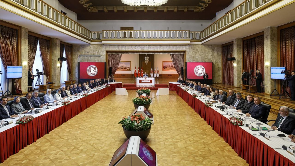 Meclis’te 'Terörsüz Türkiye' mesaisi: Rapor bu ay tamamlanacak
