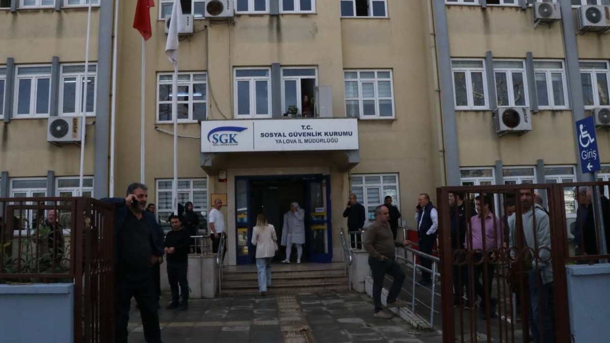 Yalova'da silahlı saldırıya uğrayan SGK avukatı öldürüldü