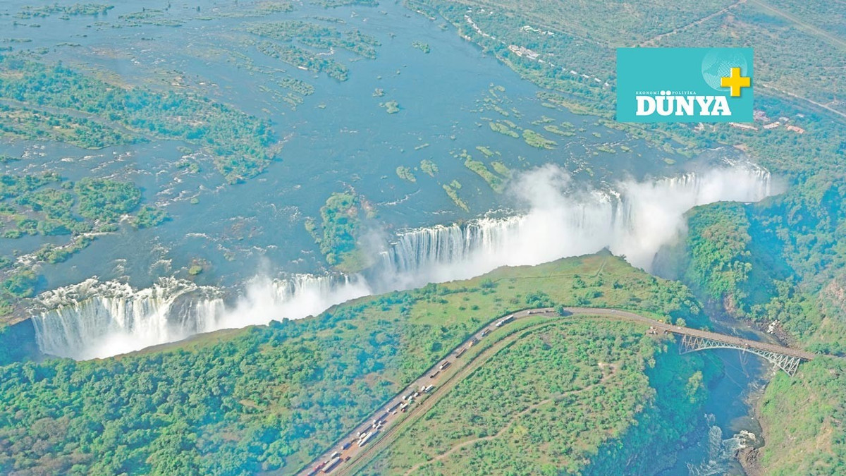 Dünyanın yedi doğal harikasından biri: Viktorya Şelaleleri