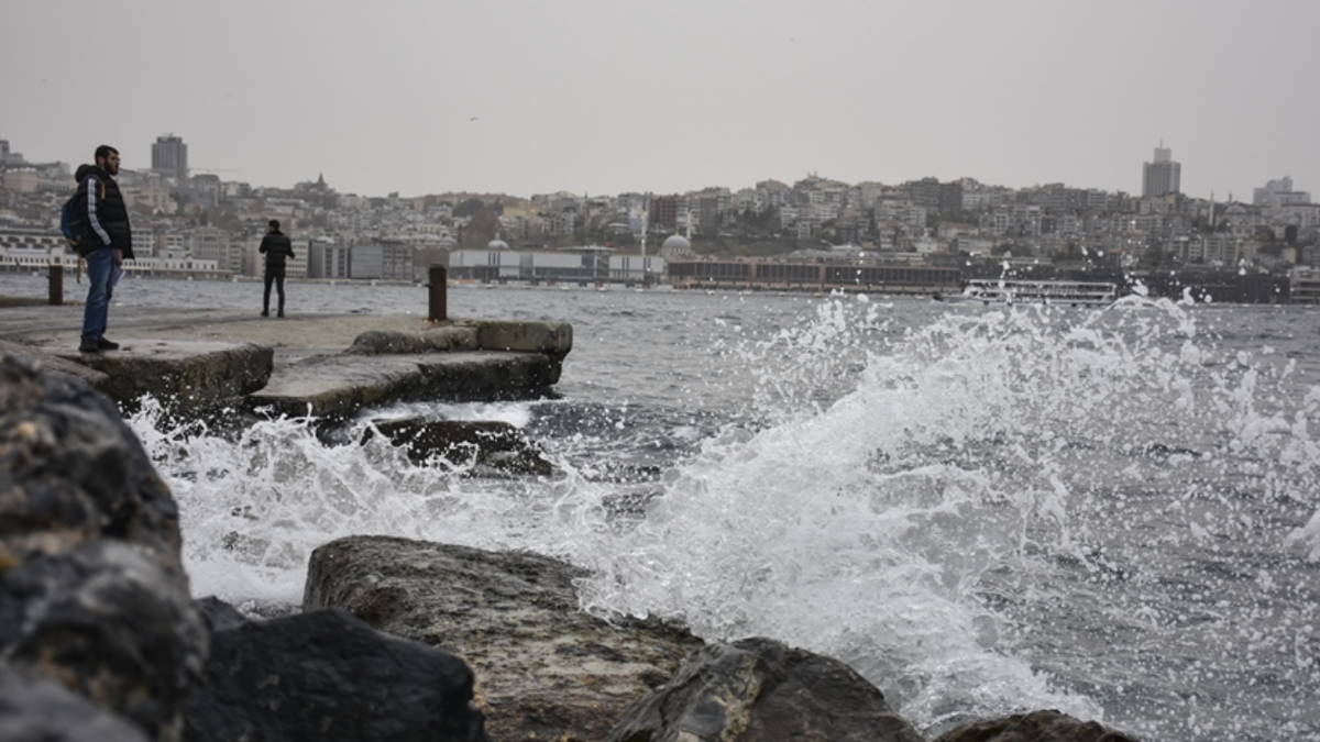 İstanbul'da fırtına, rüzgar ne zaman, saat kaçta bitecek?