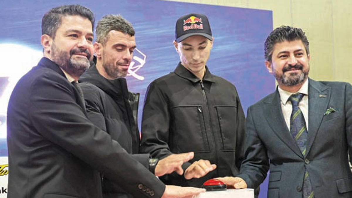 Beta Enerji ve Razgatlıoğlu sponsorluk anlaşmasını yeniledi