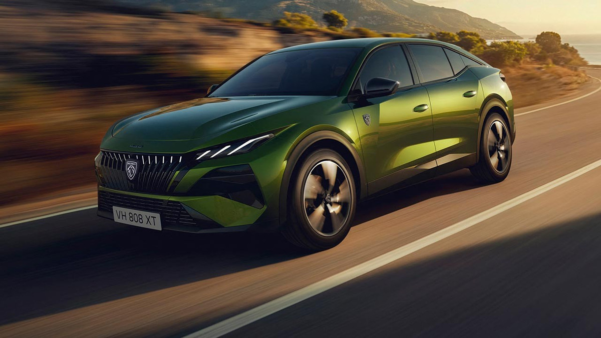 Peugeot CEO’su Favey: Beklediğimiz elektriği alamadık, 2030 planından vazgeçtik