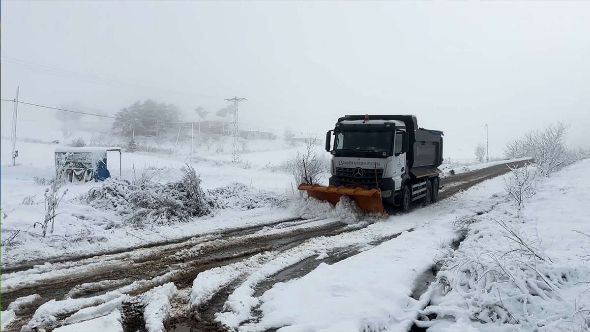 Soğuk hava dalgası geliyor: Sıcaklıklar sert düşecek, kar kapıda