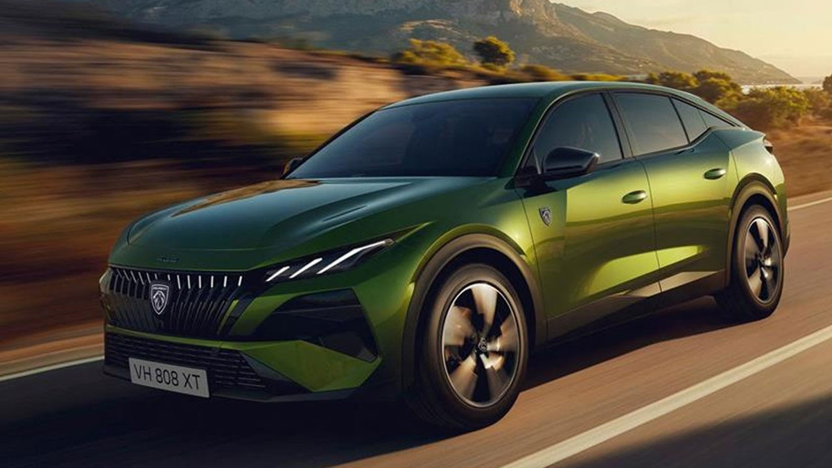 Peugeot 408 yenilendi: Üç motor seçeneği, tek fastback çizgi