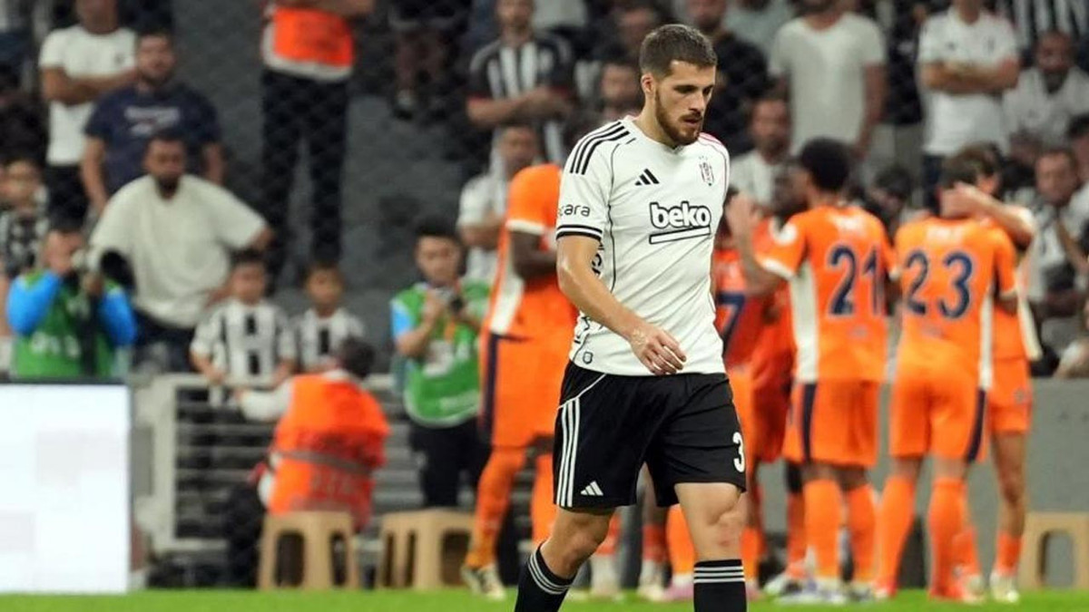 Beşiktaş, David Jurasek ile yollarını ayırdı