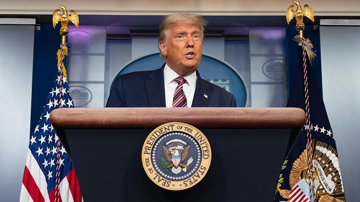 Trump yeni yaptırımı duyurdu: İran’la iş yapana ek gümrük vergisi