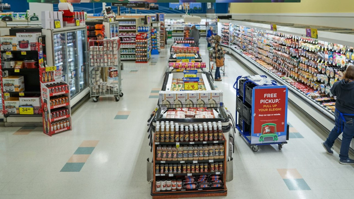 2 bin 700 mağazası olan market devinden dikkat çeken satış! Rakamı açıklamadı