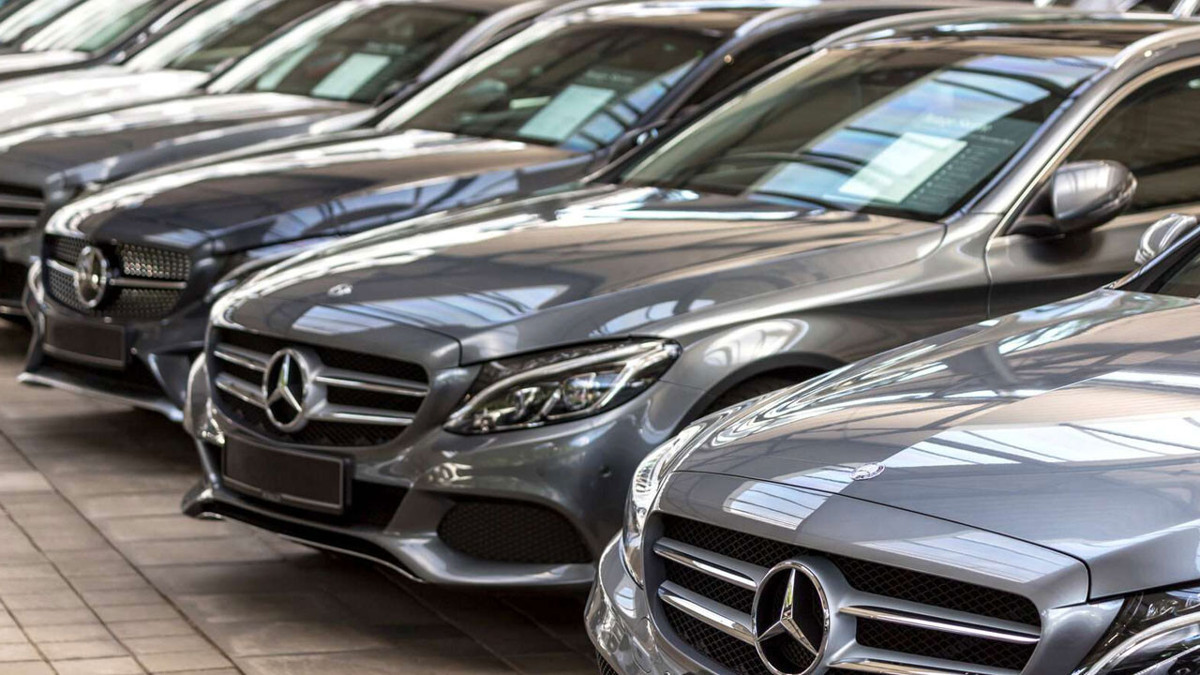 Trump’ın tarife tehdidi Alman otomotiv devlerini vurdu