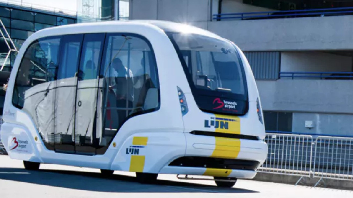 Sürücüsüz otobüs dönemi başlıyor