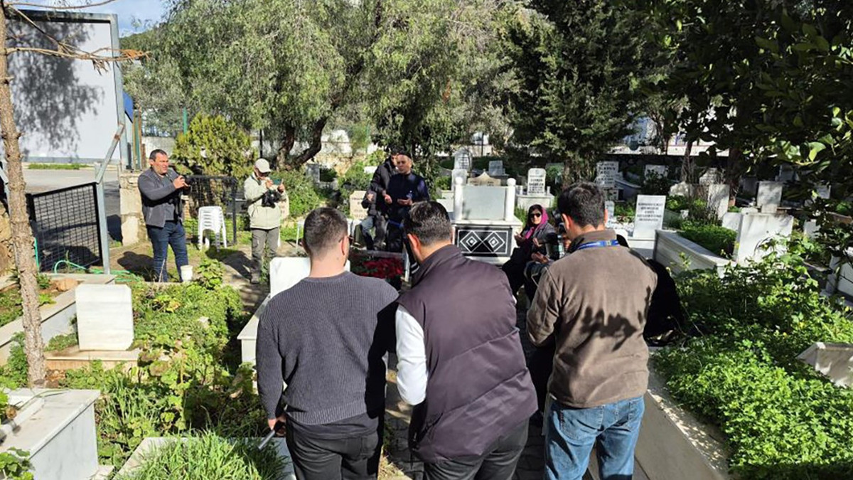 Fatma Girik'i anma törenine 10 kişi katıldı