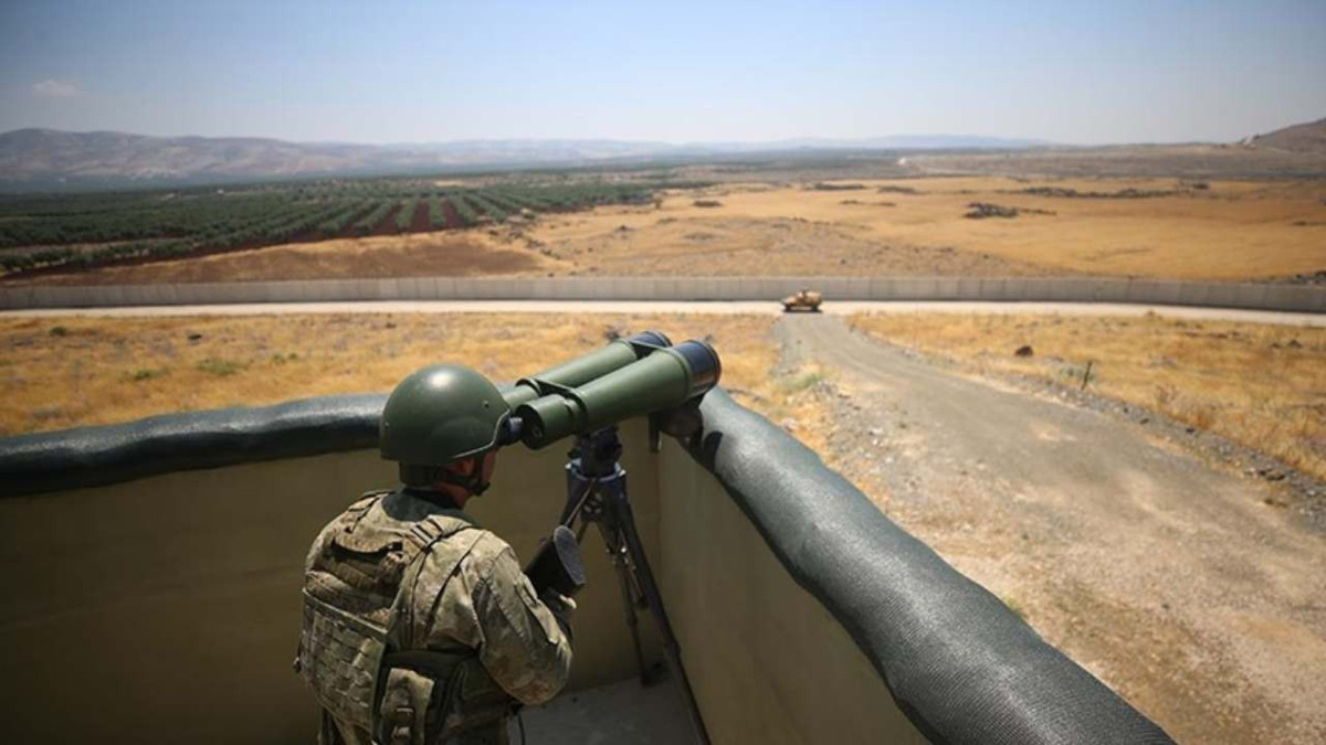 Türkiye'den 'İran' hazırlığı: Göç tehdidi ve tampon bölge gündemde