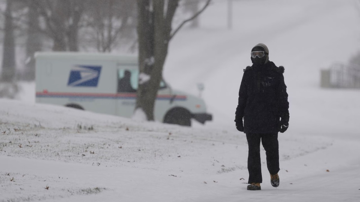 ABD’yi felç eden kış: Elektrikler kesildi, uçuşlar iptal