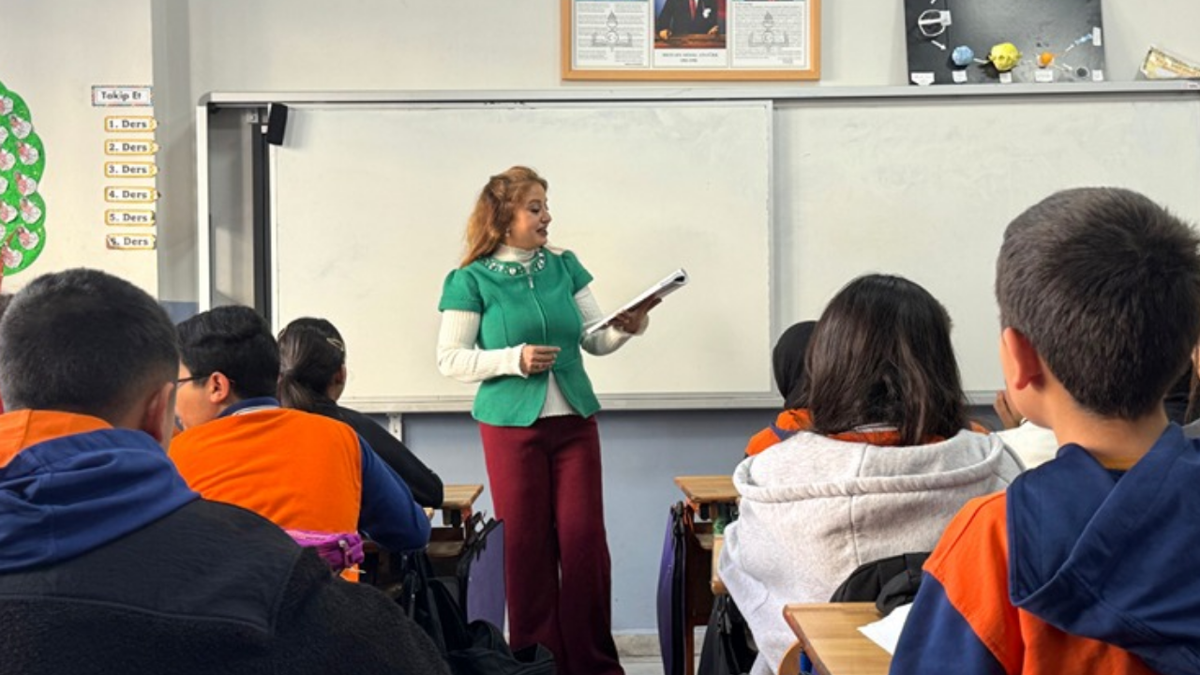 15 tatil uzatıldı mı? Okullar ne zaman açılıyor?