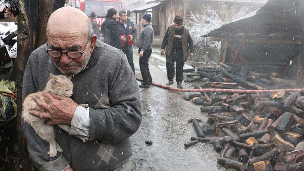 Tek kareyle Türkiye'nin hafızasına kazınan Ali Meşe hayatını kaybetti