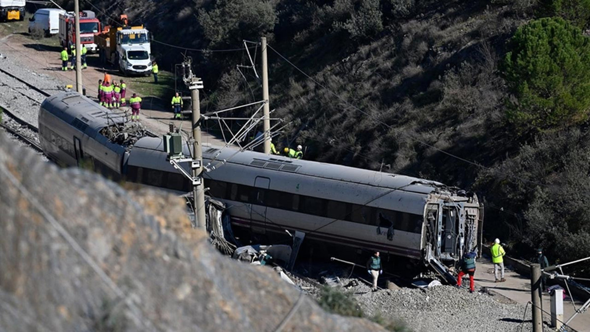 İspanya, tren kazasında hayatını kaybedenler için tazminat ödeyecek