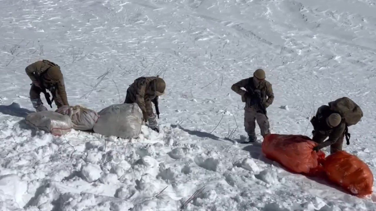 Hakkari’de zehir tacirlerine büyük darbe