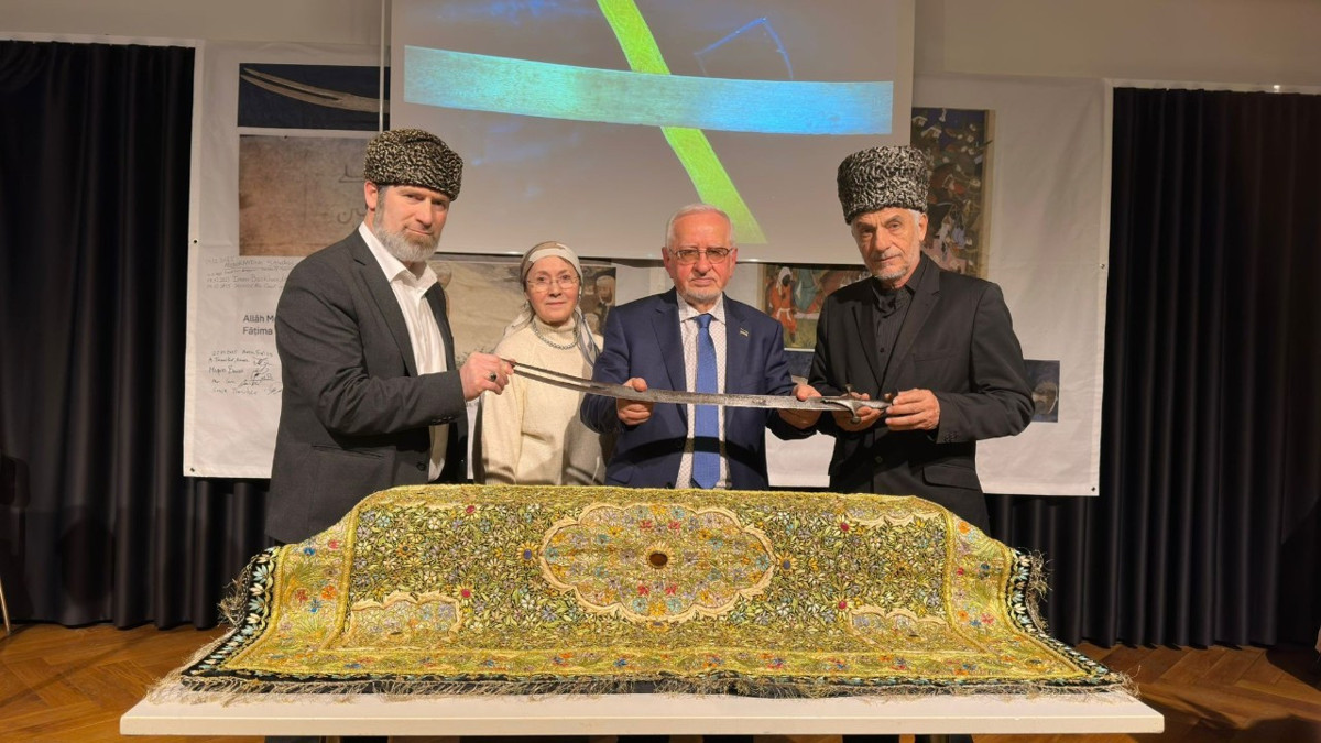 İslam tarihinin en sembolik kılıcı yeniden gündemde