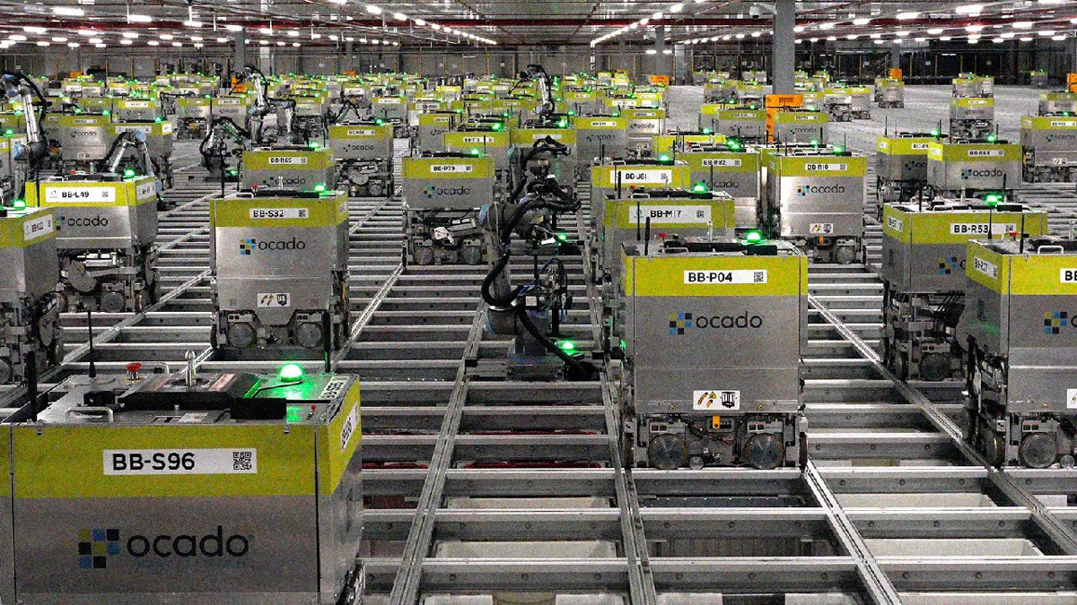 Robotik depo devi 1000 kişiyi işten çıkaracak