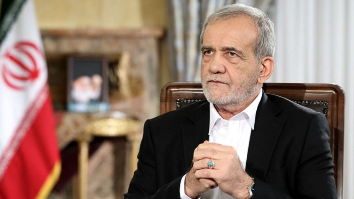 İran Cumhurbaşkanı maaşını açıkladı