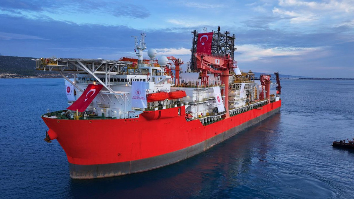 Bakan Bayraktar açıkladı: Çağrı Bey sondaj gemisi yarın Somali'ye doğru yola çıkacak